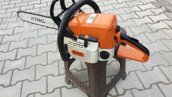 stihl 025 chainsaw