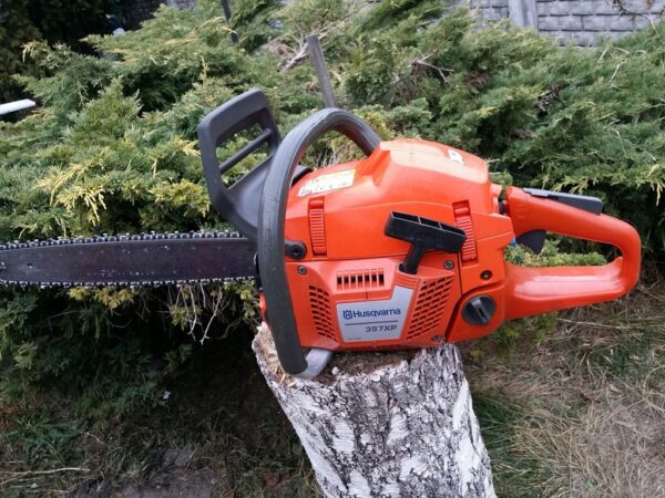 Husqvarna 357XP Chainsaw Price For Sale - Image 2