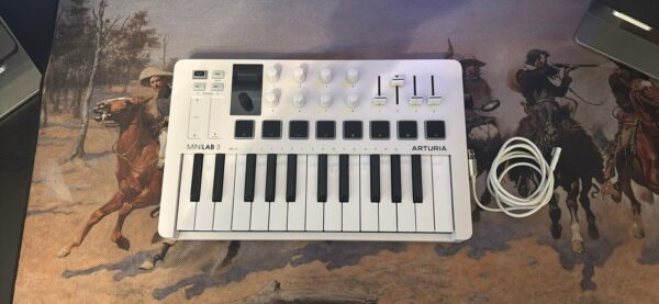 Arturia minilab 3  | Price For Sale - Used