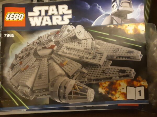 LEGO Star Wars: Millennium Falcon (7965) 99%-100% Complete READ DESCRIPTION | Price For Sale - Used