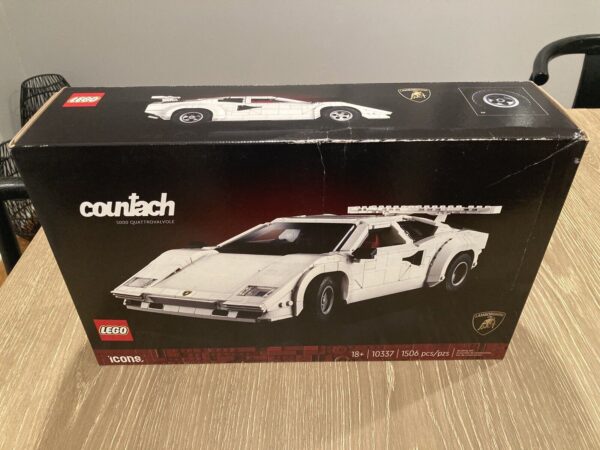 LEGO Icons: Lamborghini Countach 5000 Quattrovalvole (10337) | Price For Sale - New