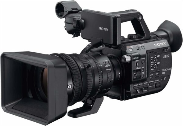 Sony SELP18110G 18-110mm f/4-22 Fixed Zoom Camera Lens, Black - For Sale - Price - Image 5