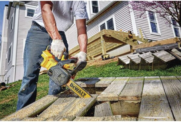 DEWALT DCCS620P1R 20V MAX 5.0 Ah Cordless Lithium-Ion Compact Chainsaw Kit (Renewed) - For Sale - Price - Image 8