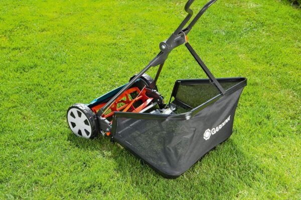 GARDENA (4018) Classic 16" Reel Lawn Mower with 5 Blades. Perfect Cut Every time for meticulous Yards. Eco-Friendly, Made in Europe - For Sale - Price - Image 5